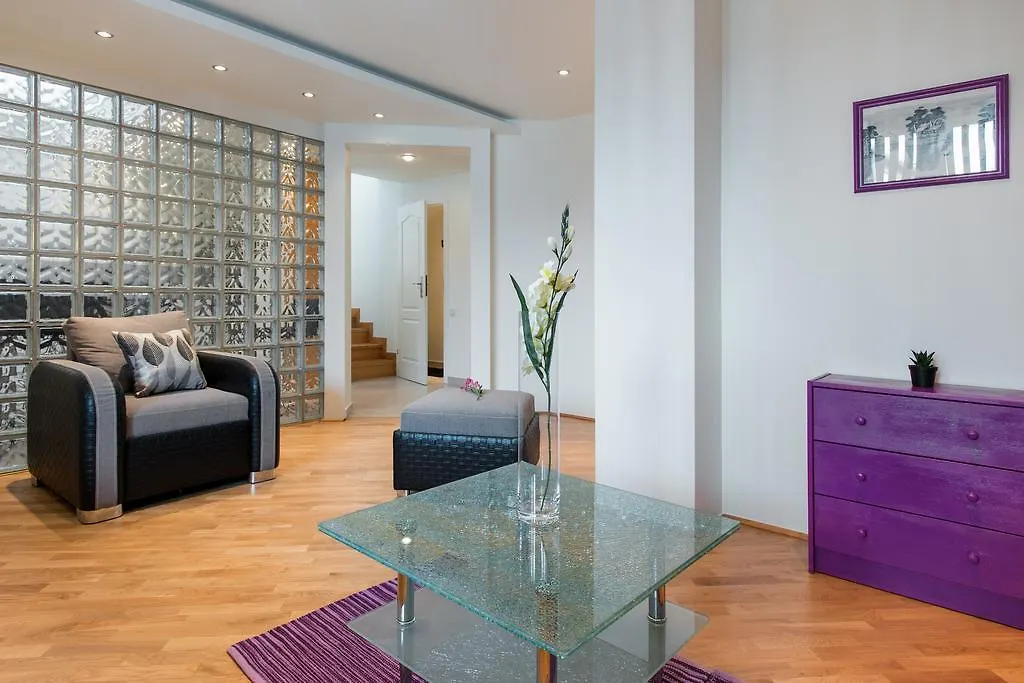Neo Apartments Kraków Polen